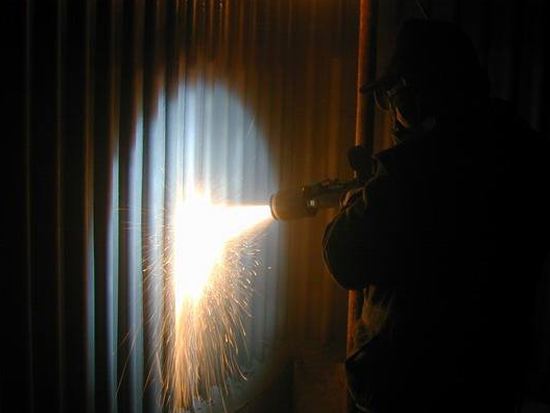 鍋爐陶瓷噴涂的應用與優勢